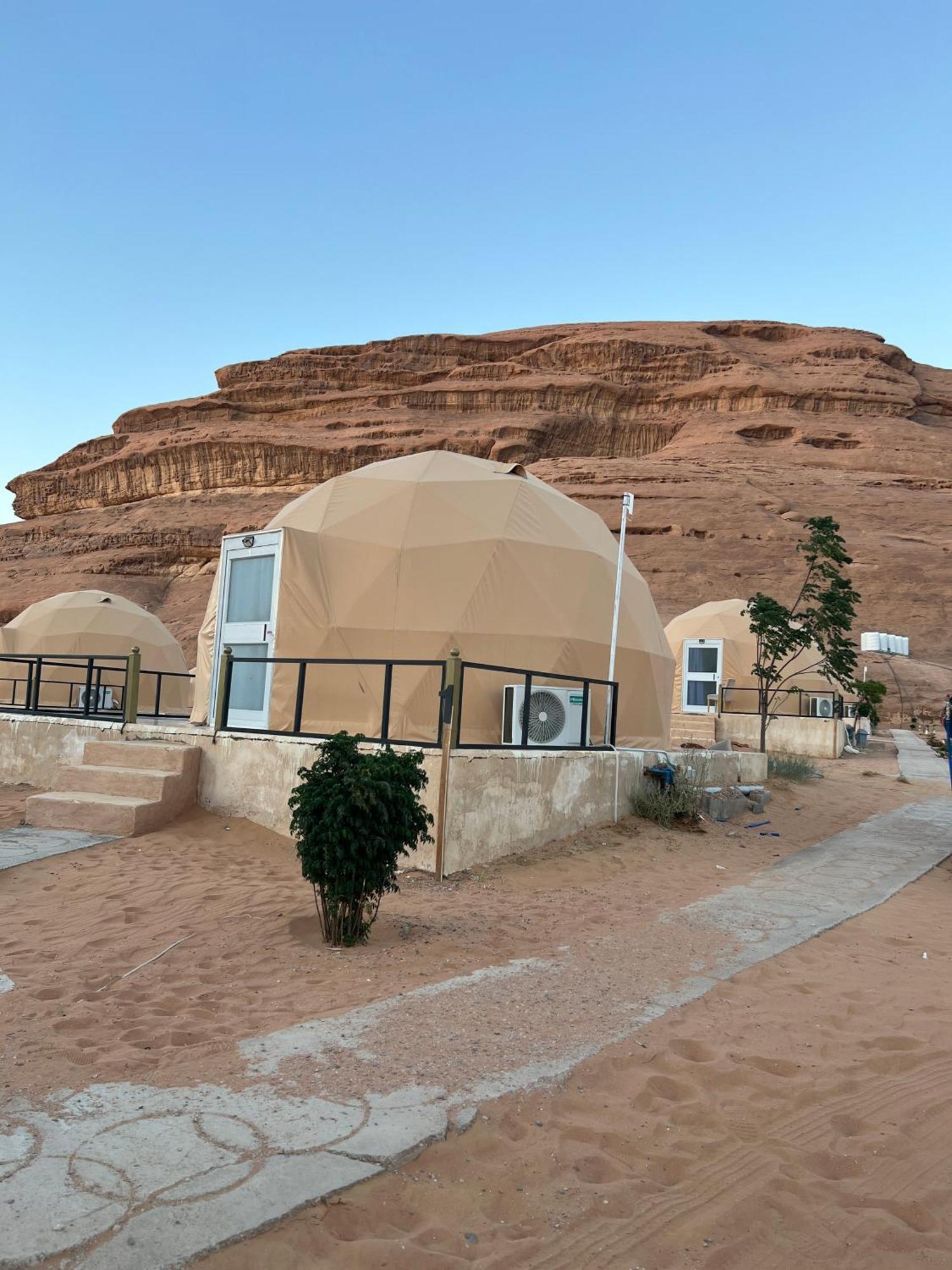 Moon Magic Valley Apartment Wadi Rum Exterior photo